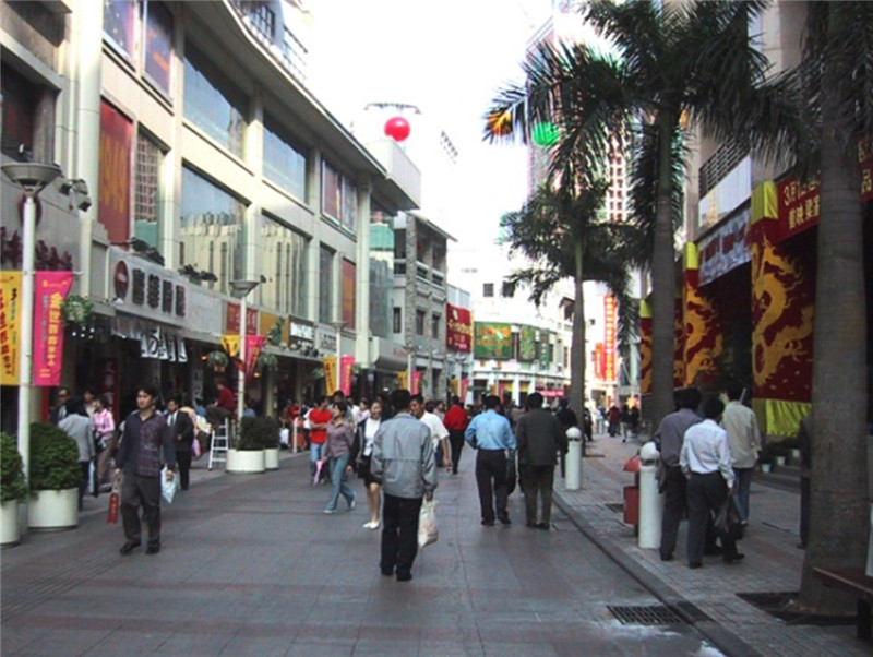 深圳市罗湖旧城规划和东门商业步行街环境设计